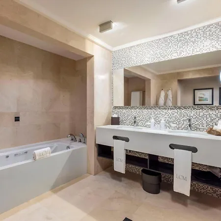 Lopesan Costa & Hotel 5*