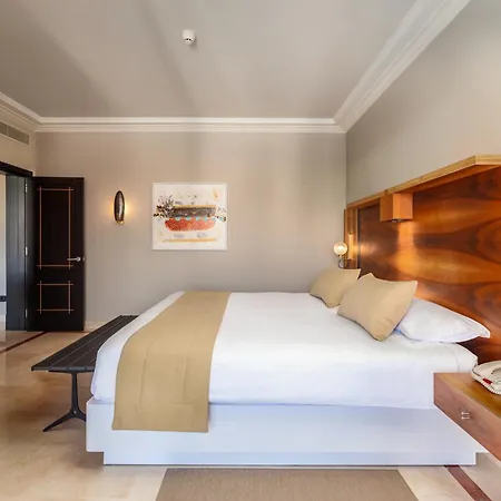 Lopesan Costa & Hotel 5*
