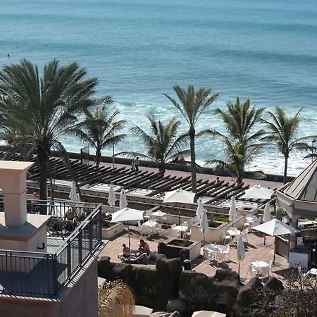 Lopesan Costa & Hotel